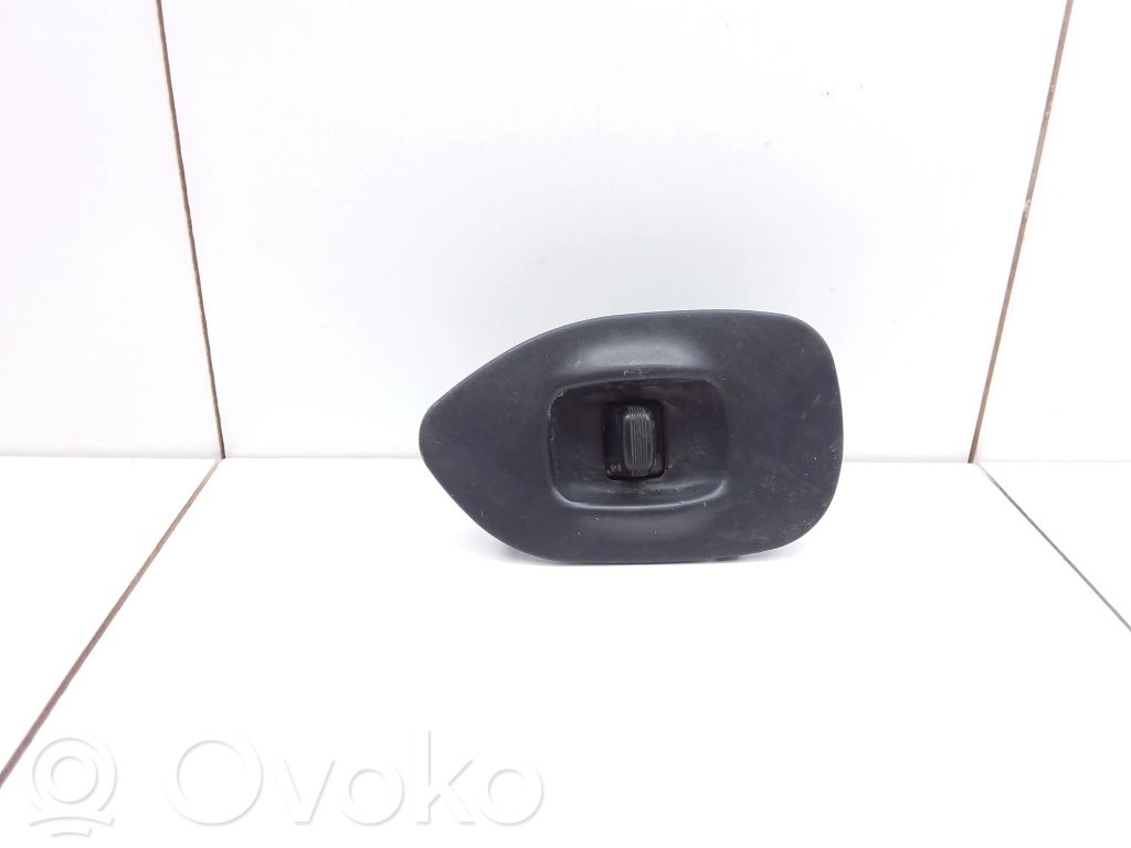Subaru Legacy Electric window control switch 