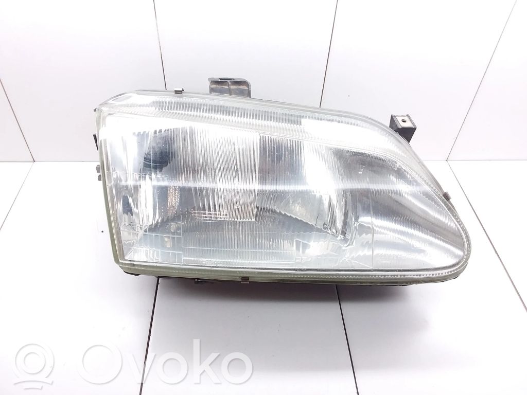 Renault Scenic I Headlight/headlamp 