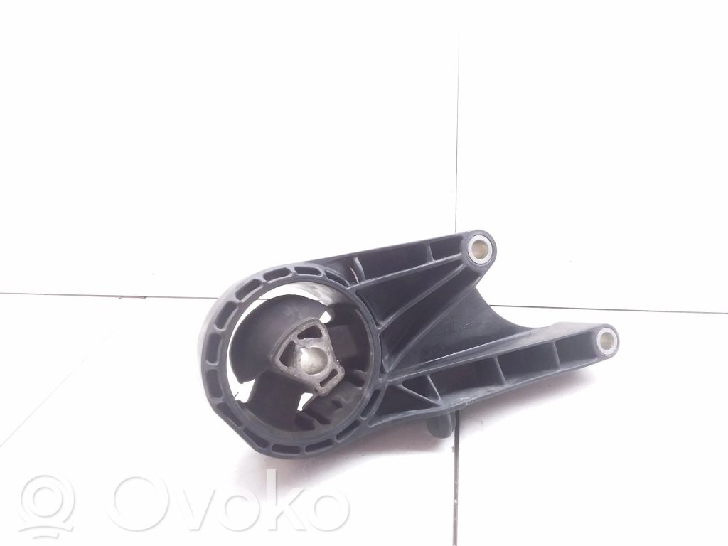 Engine mount bracket   13324496,230041