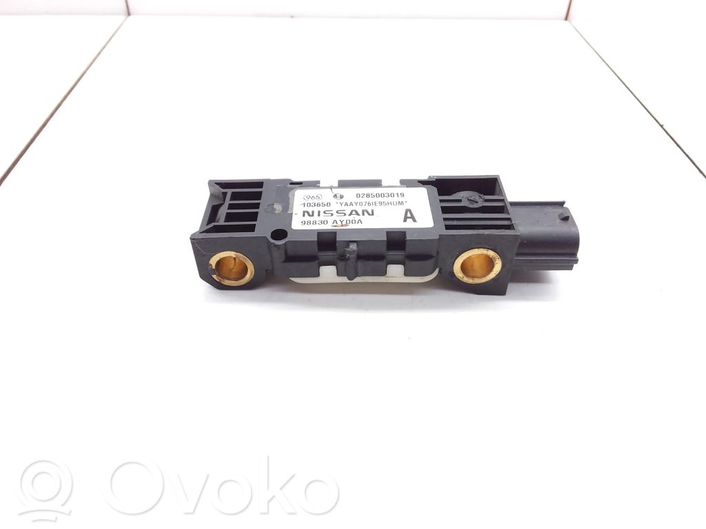 Airbag deployment crash/impact sensor   98830AY00A,0285003019