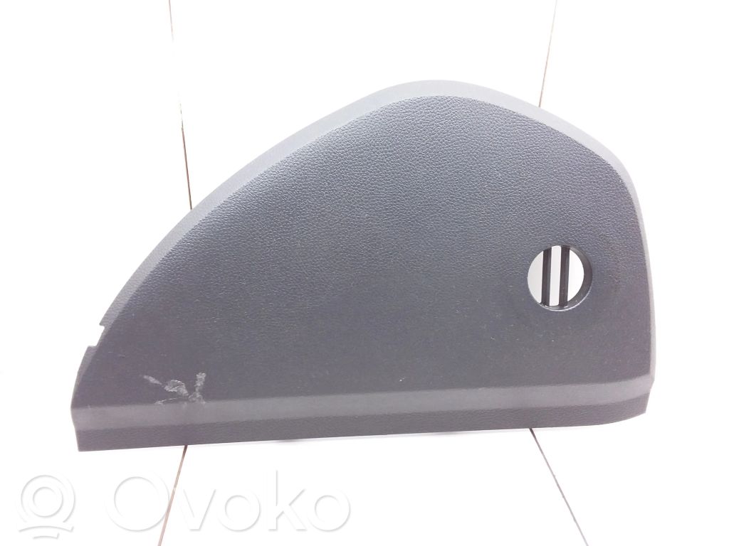 Panelės apdailos skydas (šoninis)   1Z0857504,0020111390420