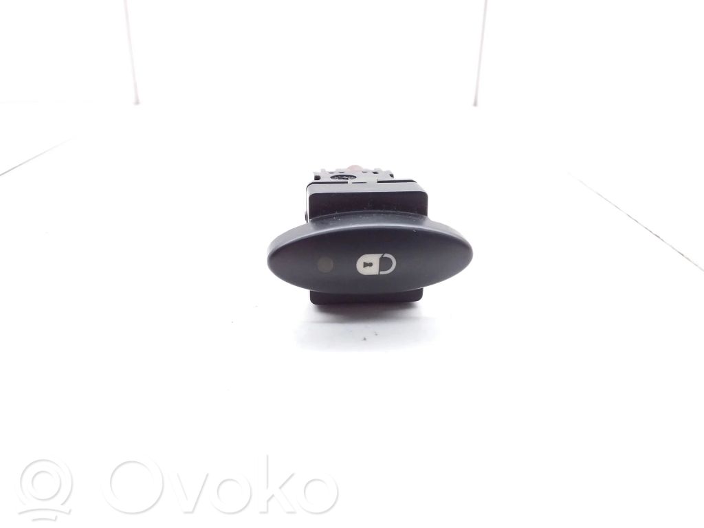 Citroen C5 Central locking switch button 