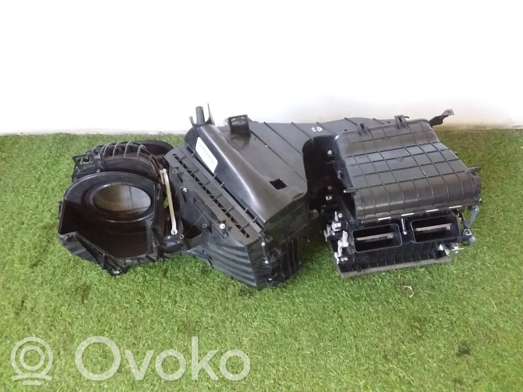 Audi Q7 4L Obudowa nagrzewnicy 
