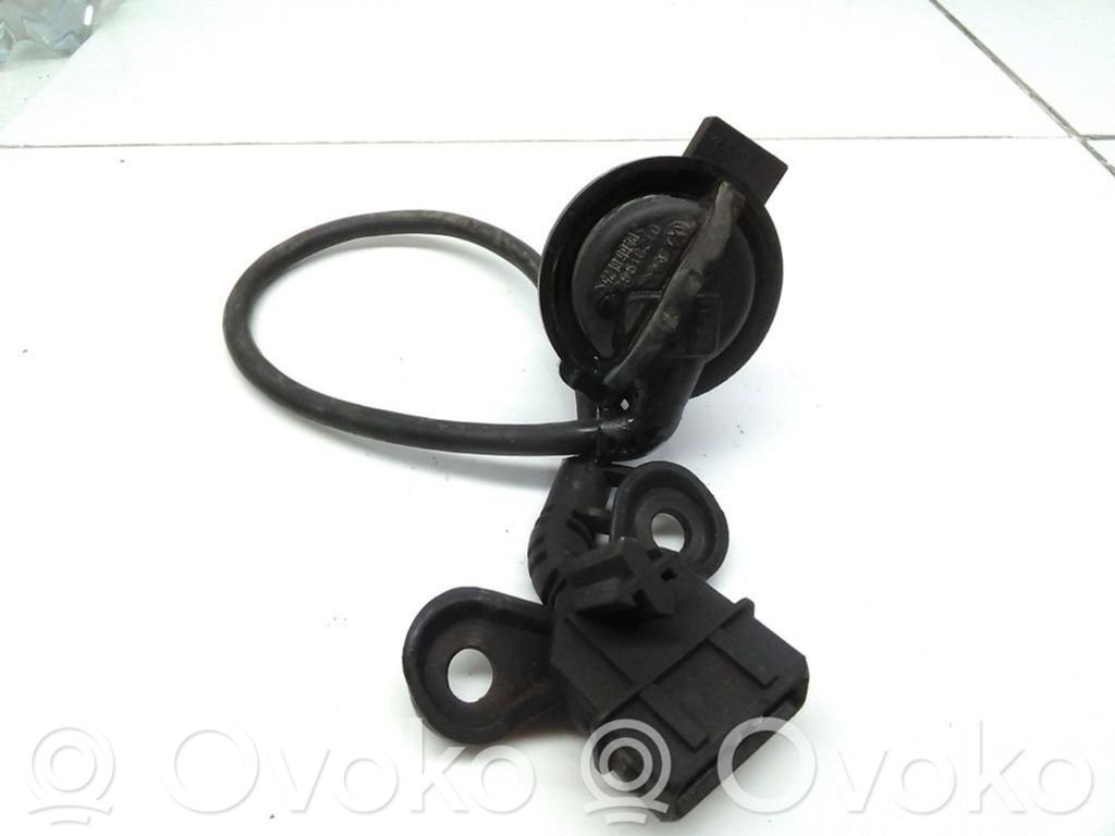 Audi A4 S4 B5 8D Enceinte subwoofer 