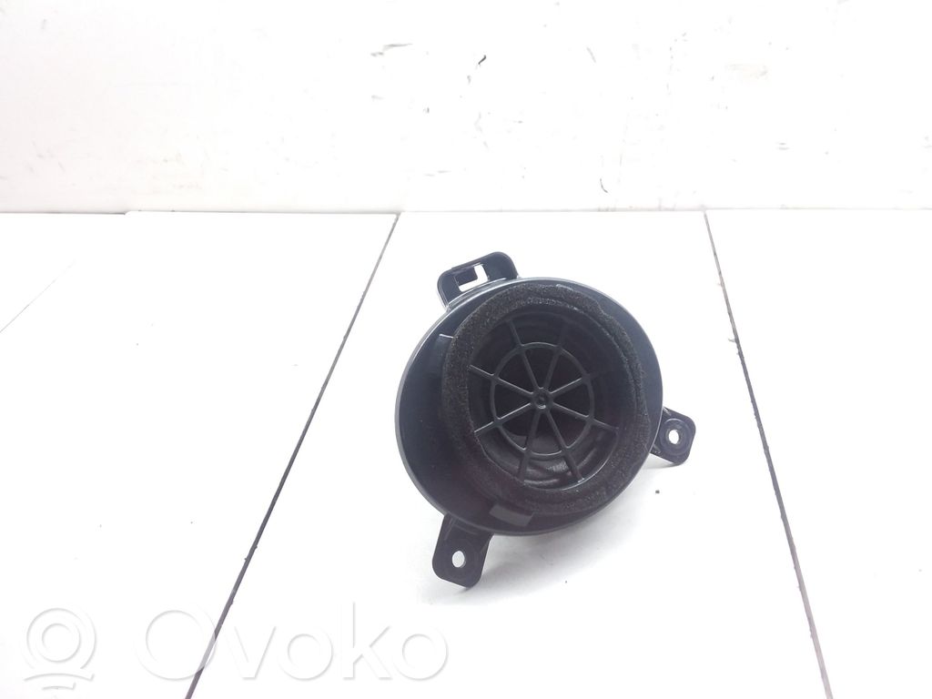 Audi Q7 4L Parcel shelf speaker 