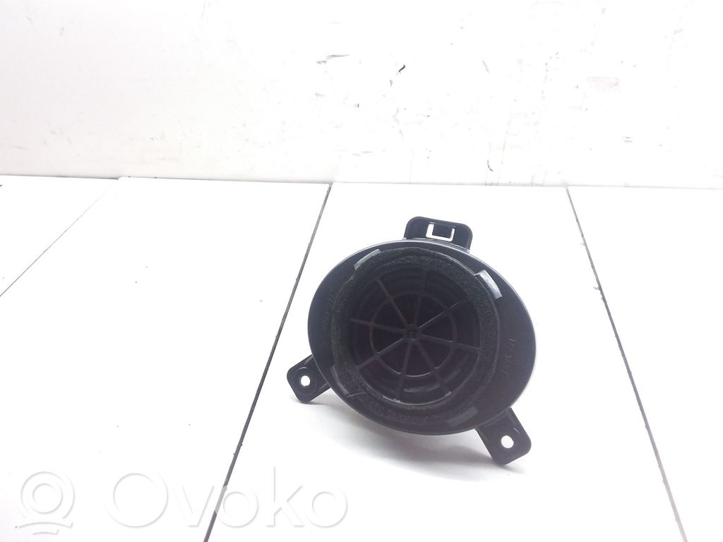 Audi Q7 4L Parcel shelf speaker 