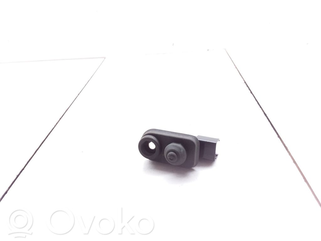 Mitsubishi Outlander Rear door sensor 