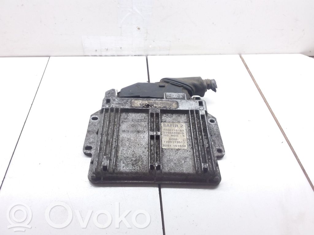 Renault Clio II Engine control unit/module 