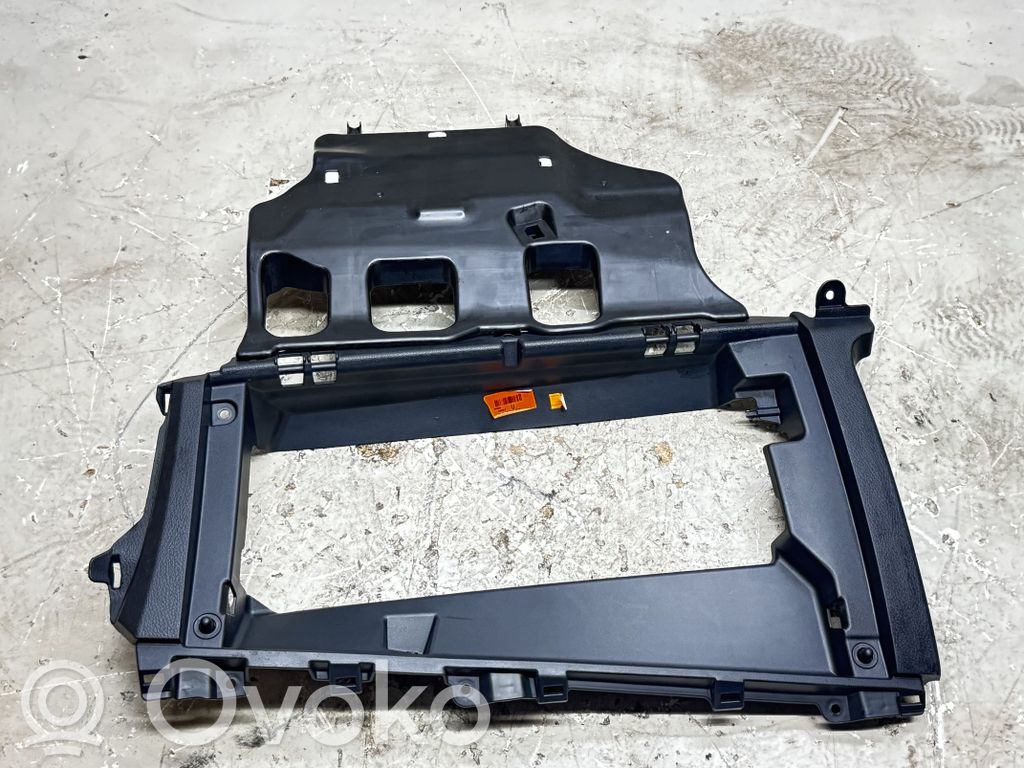 Toyota C-HR I Revestimiento de los botones de la parte inferior del panel 
