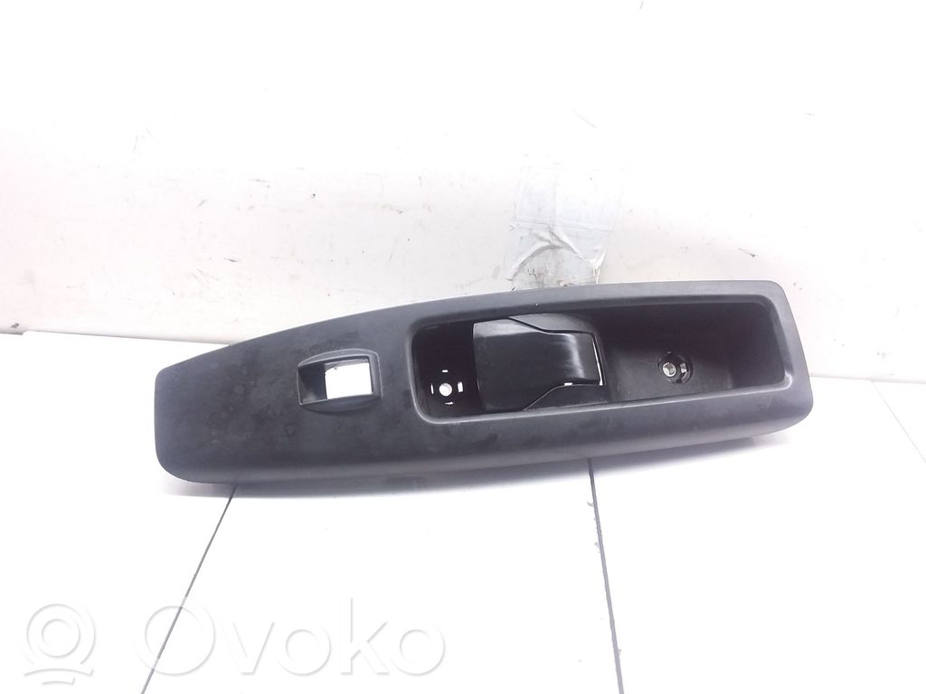 Fiat Doblo Front door interior handle 