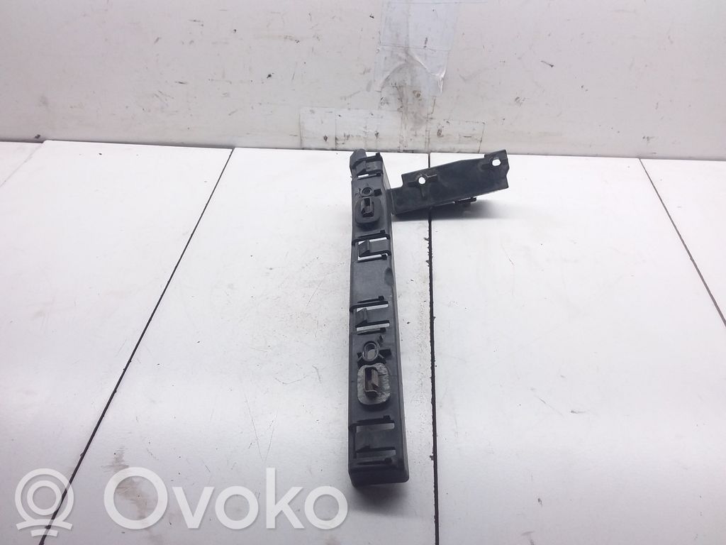 Fiat Doblo Soporte de montaje del parachoques trasero 
