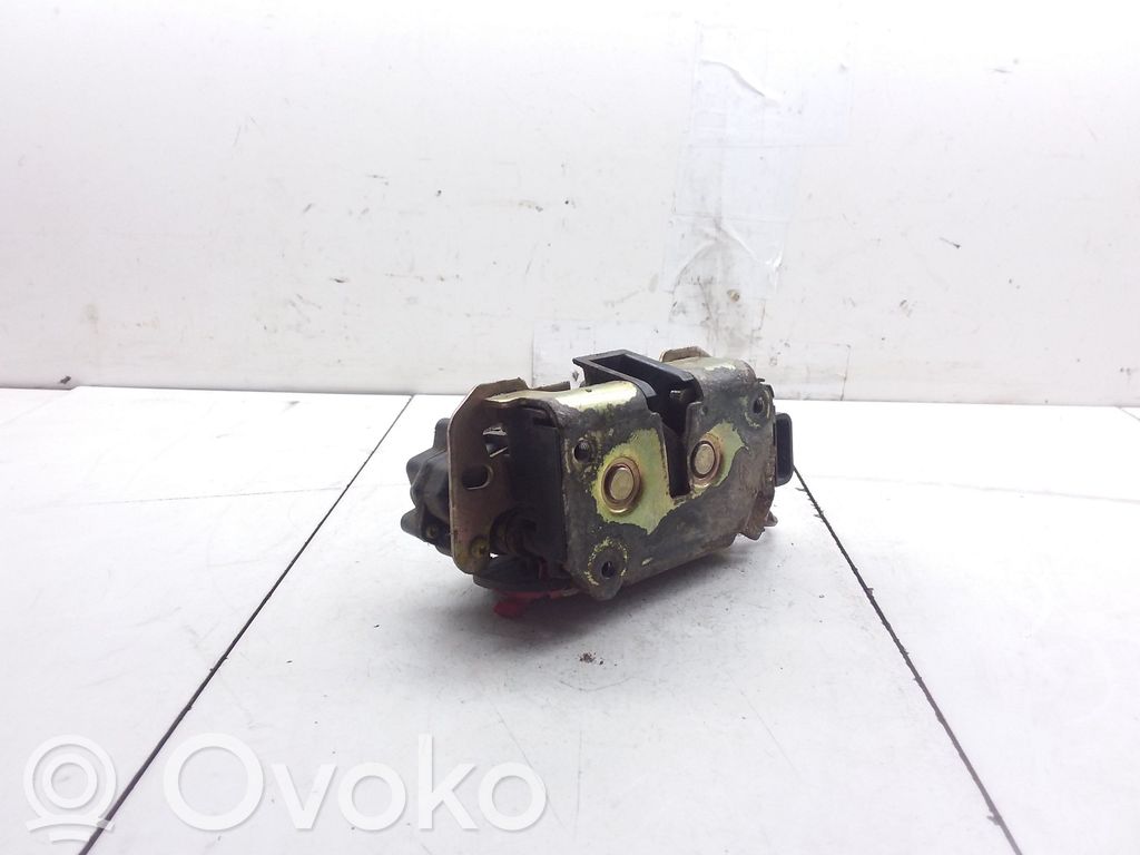 Chrysler Voyager Tailgate/trunk/boot lock/catch/latch 