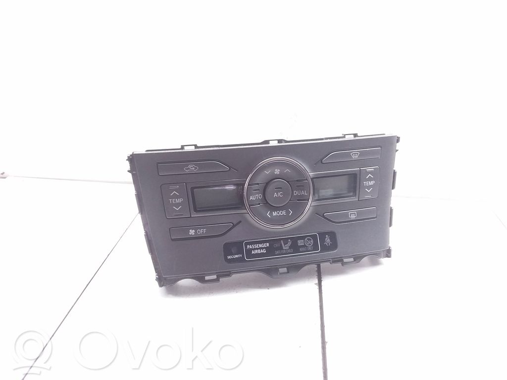 Toyota Auris 150 Climate control unit 