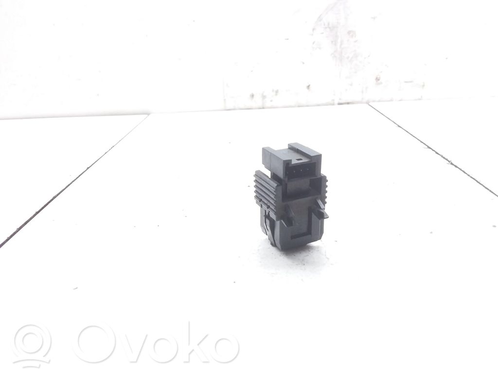 Sensor Bremspedal   6908787