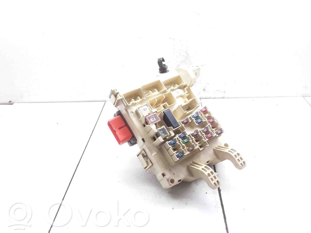 Toyota Corolla E10 Drošinātāju bloks 