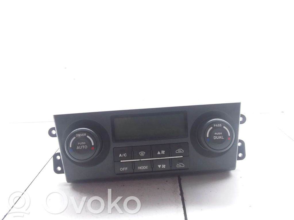 KIA Sorento Climate control unit 