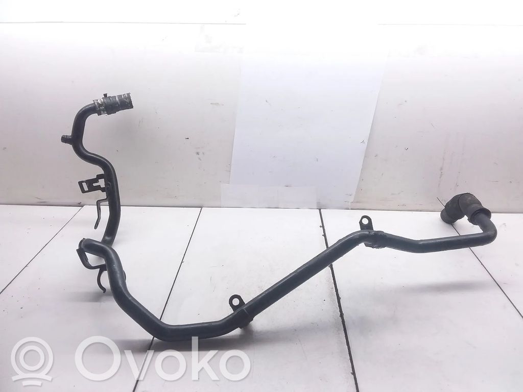 Volkswagen Touareg I Engine coolant pipe/hose 