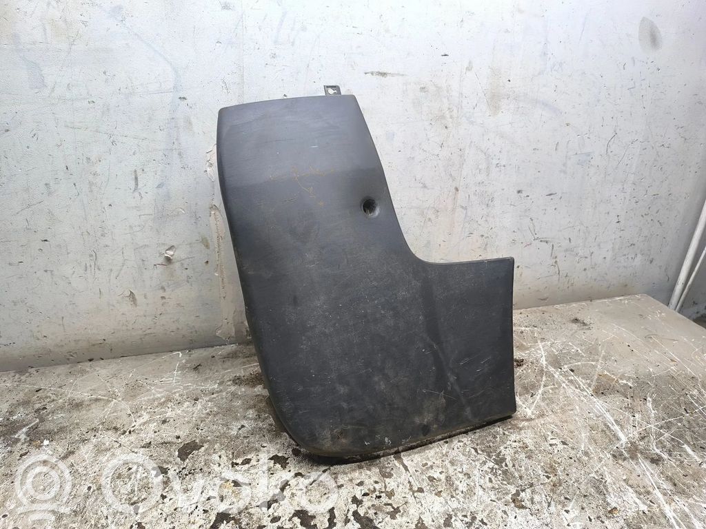 Opel Vivaro Aizmugurē bampera stūra daļa 