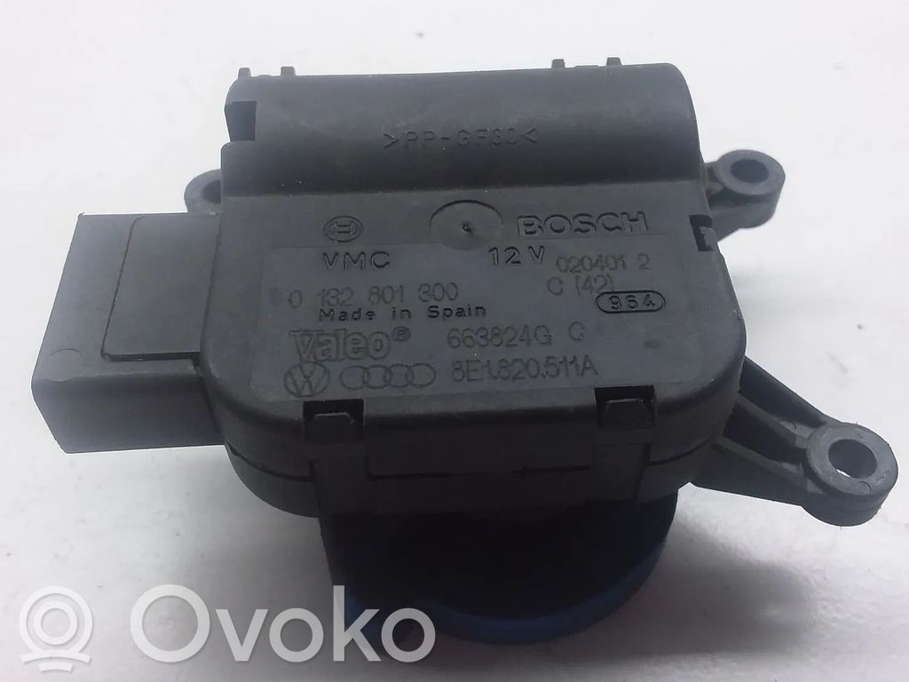 Audi A4 S4 B6 8E 8H Silniczek nagrzewnicy 