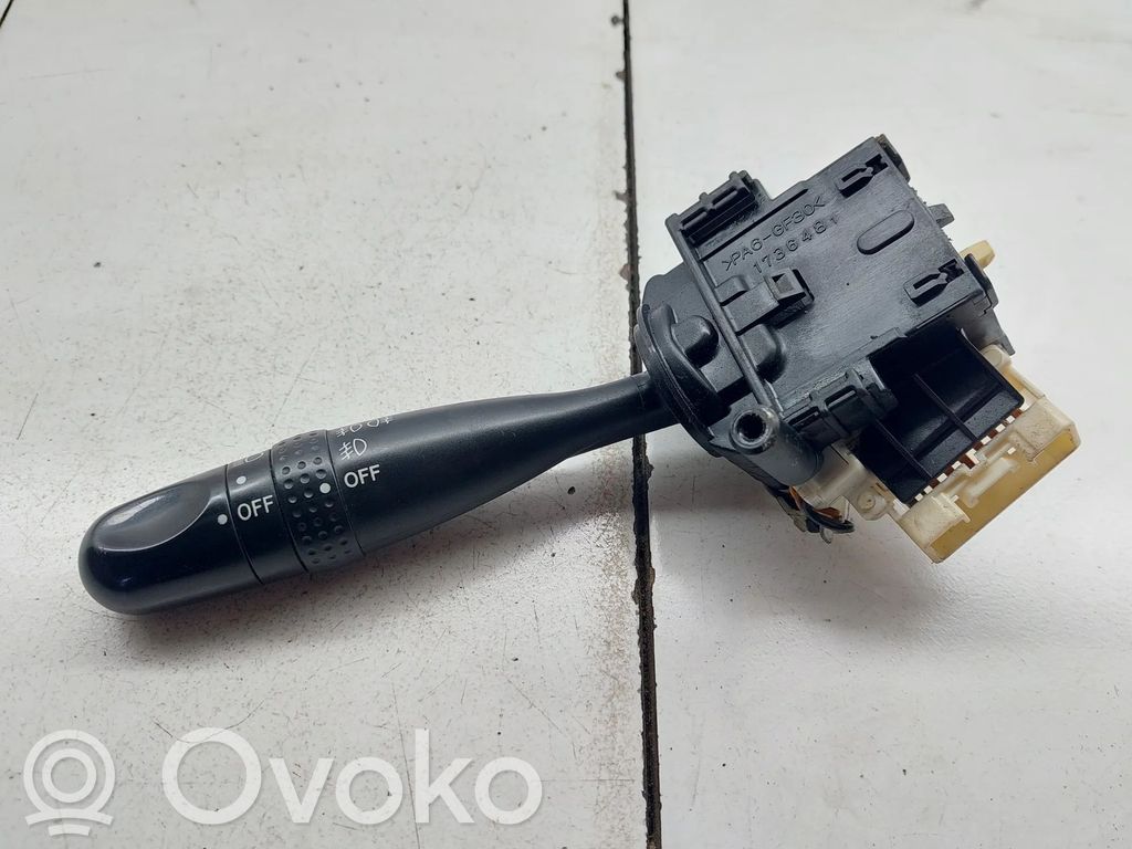 Toyota Corolla Verso E121 Indicator stalk 
