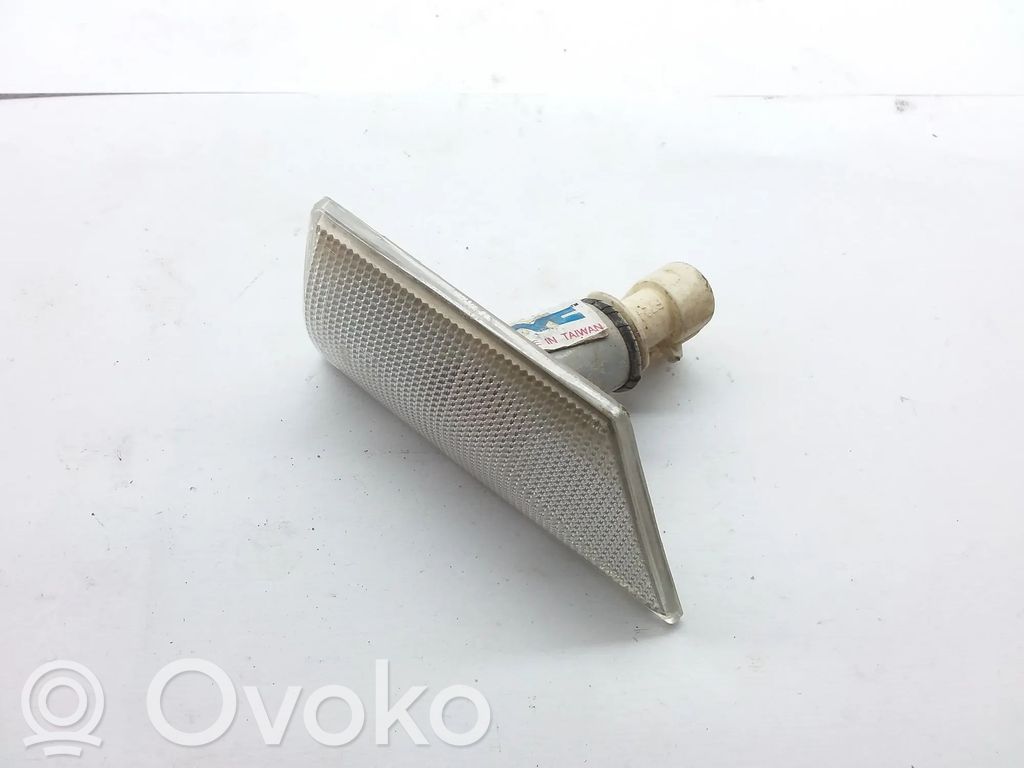 Opel Signum Front fender indicator light 