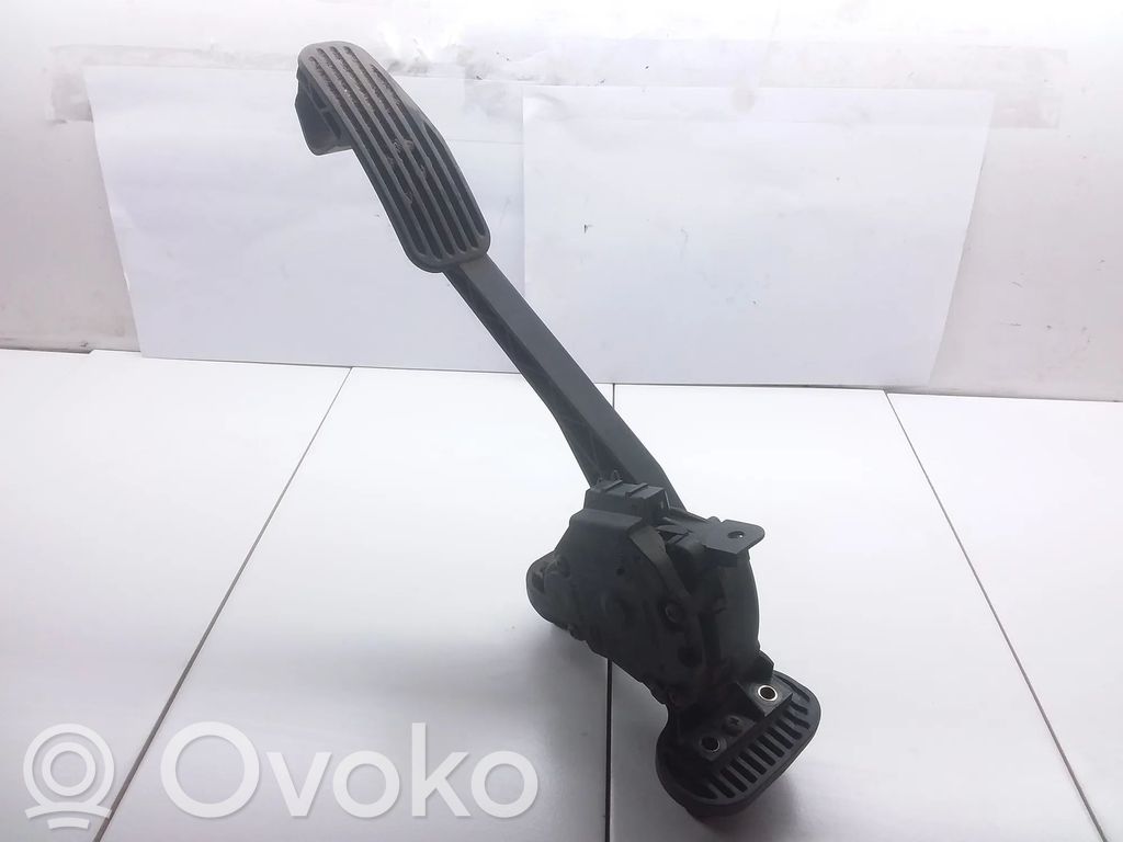 Volvo S80 Accelerator throttle pedal 