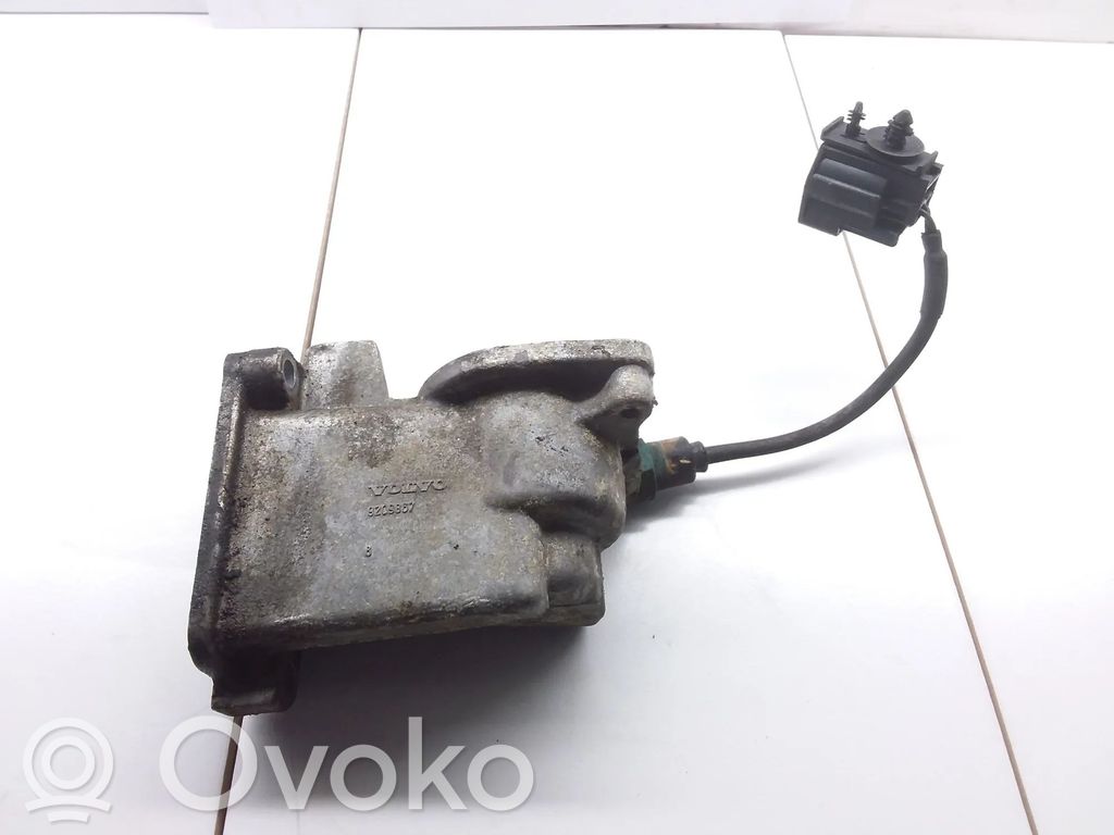 Volvo S80 Termostaatin kotelo (käytetyt) 
