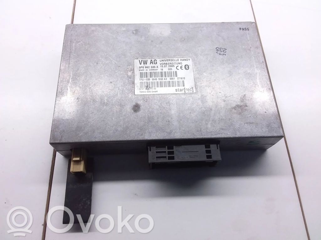 Skoda Octavia Mk2 (1Z) Bluetooth control unit module 