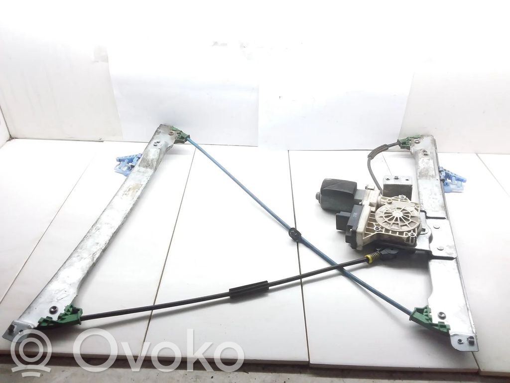 Citroen C2 Front door window regulator with motor 