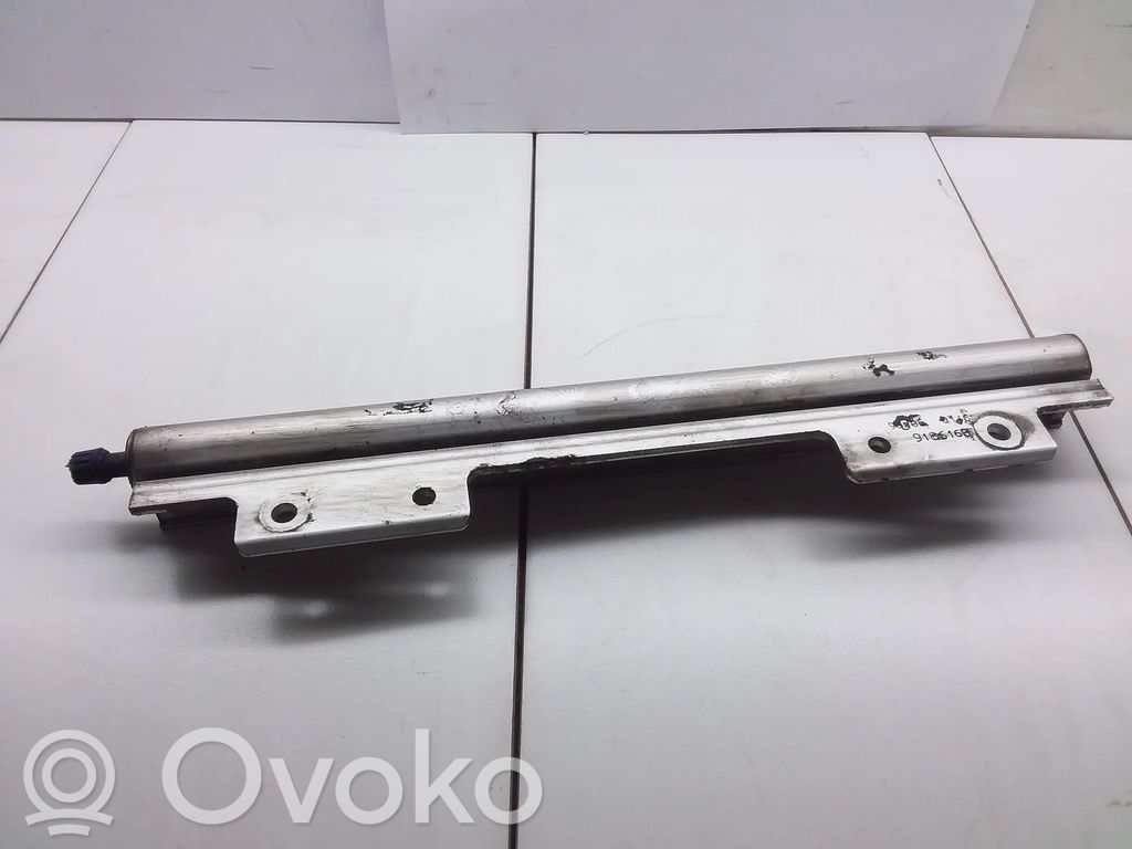 Volvo S40, V40 Tubo principal de alimentación del combustible 