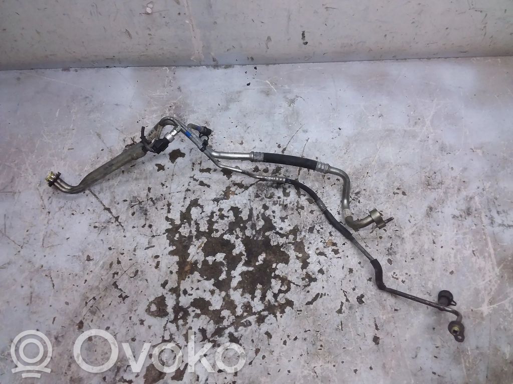 Volvo C30 Ilmastointilaitteen putki (A/C) 