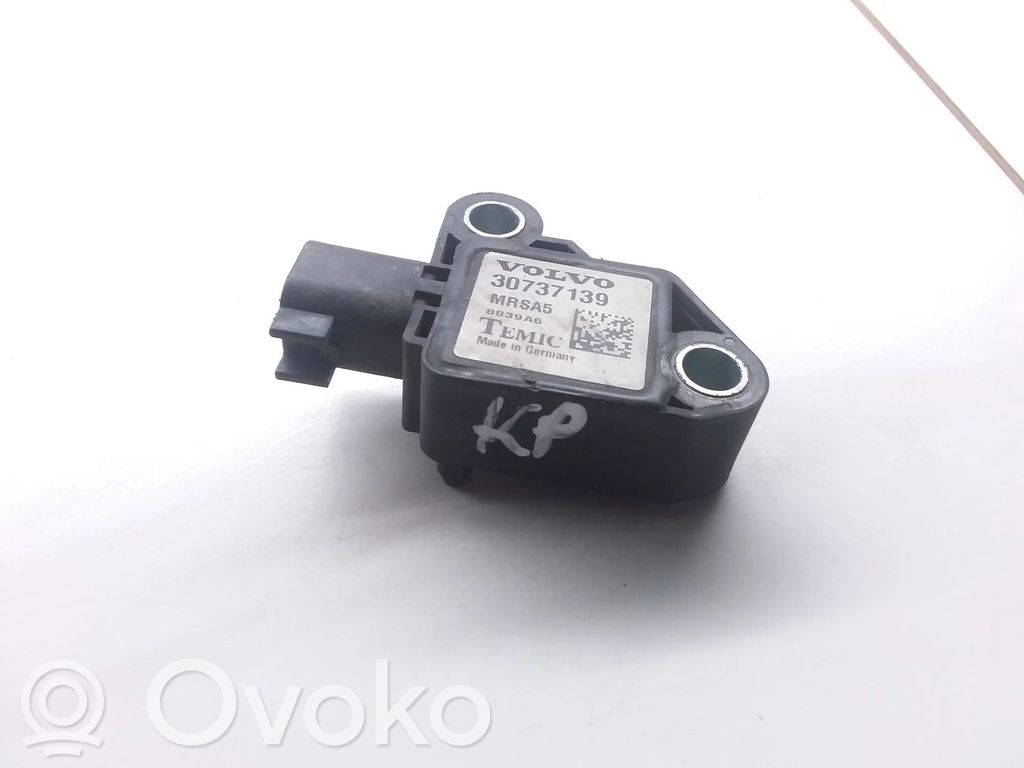 Volvo V50 Airbagsensor Crashsensor Drucksensor 