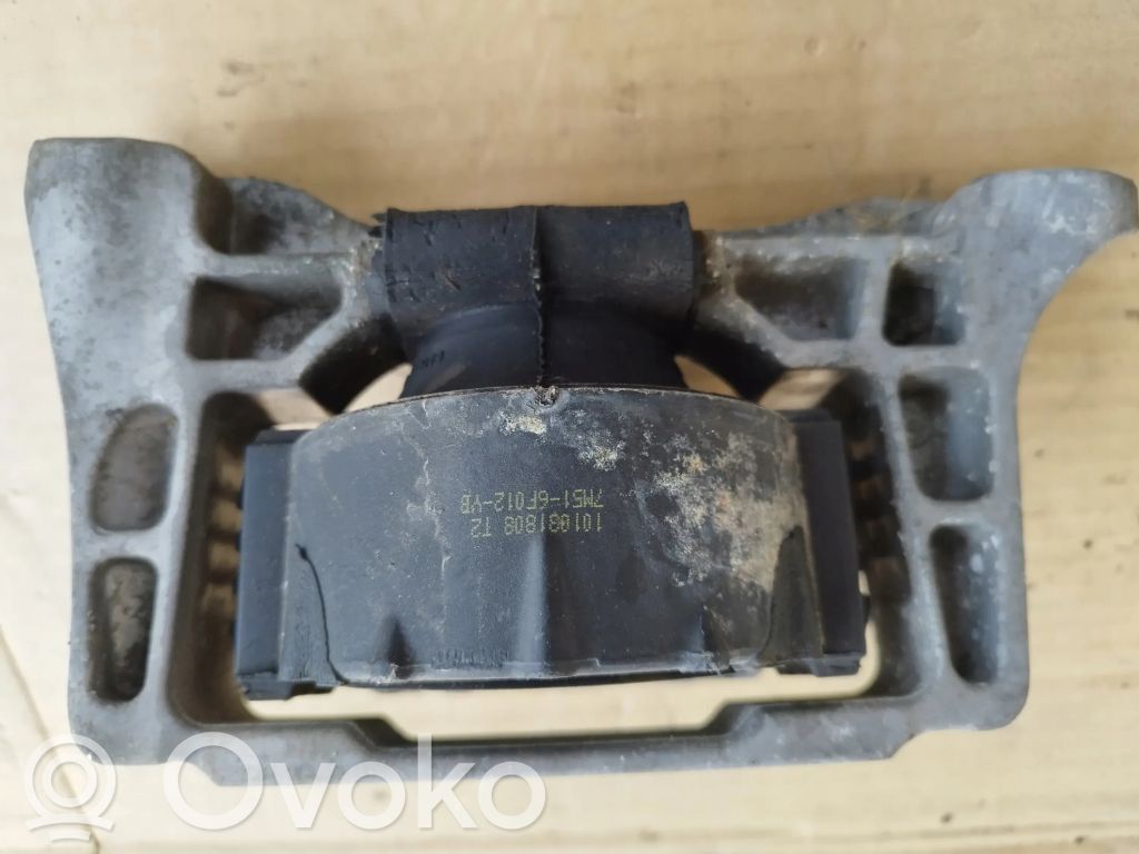 Ford Kuga I Engine mount bracket 
