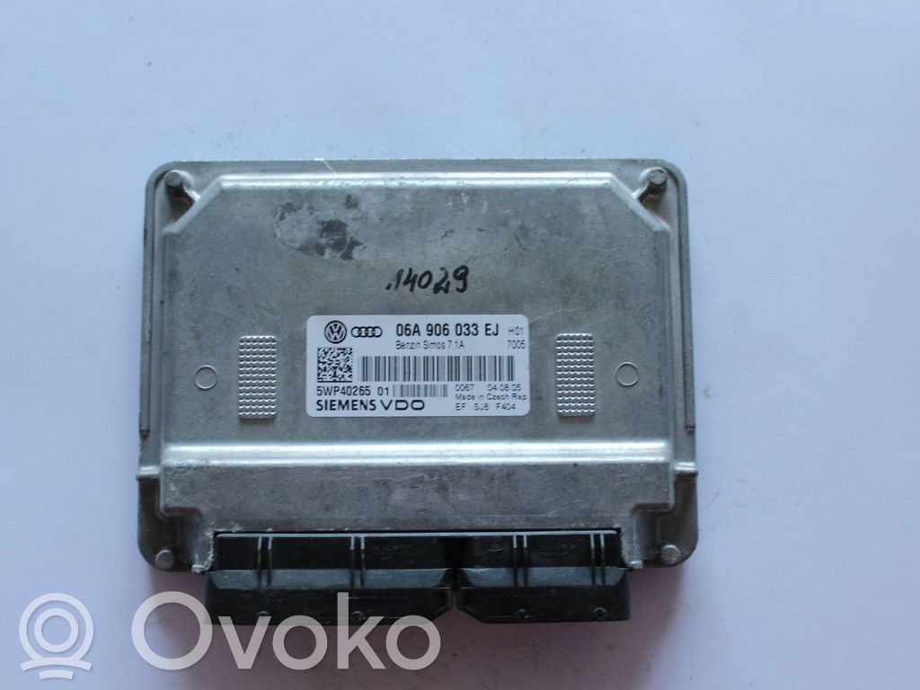Audi A3 S3 A3 Sportback 8P Engine control unit/module 