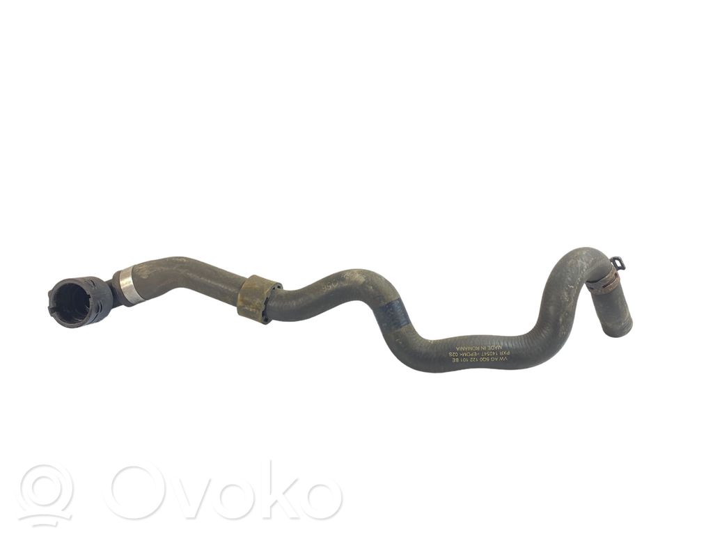 Volkswagen Golf VII Engine coolant pipe/hose 