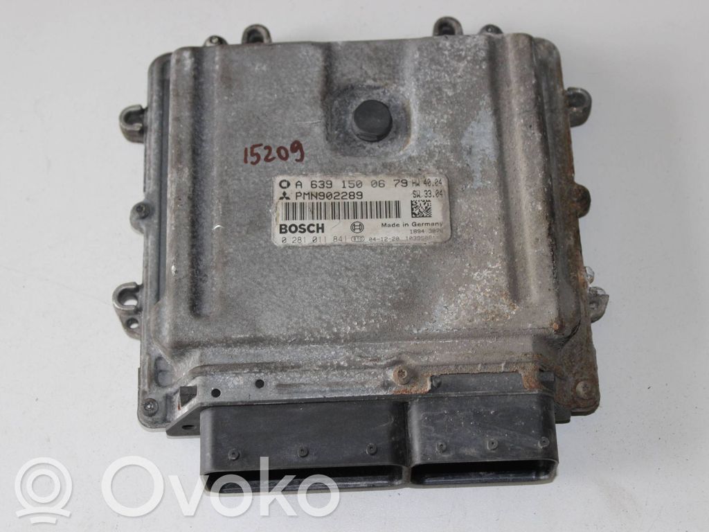 Mitsubishi Colt Engine control unit/module 