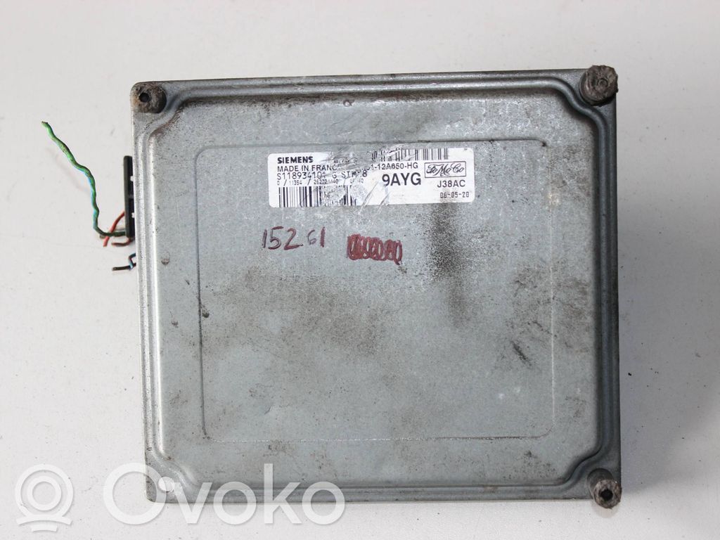 Ford Focus C-MAX Engine control unit/module 