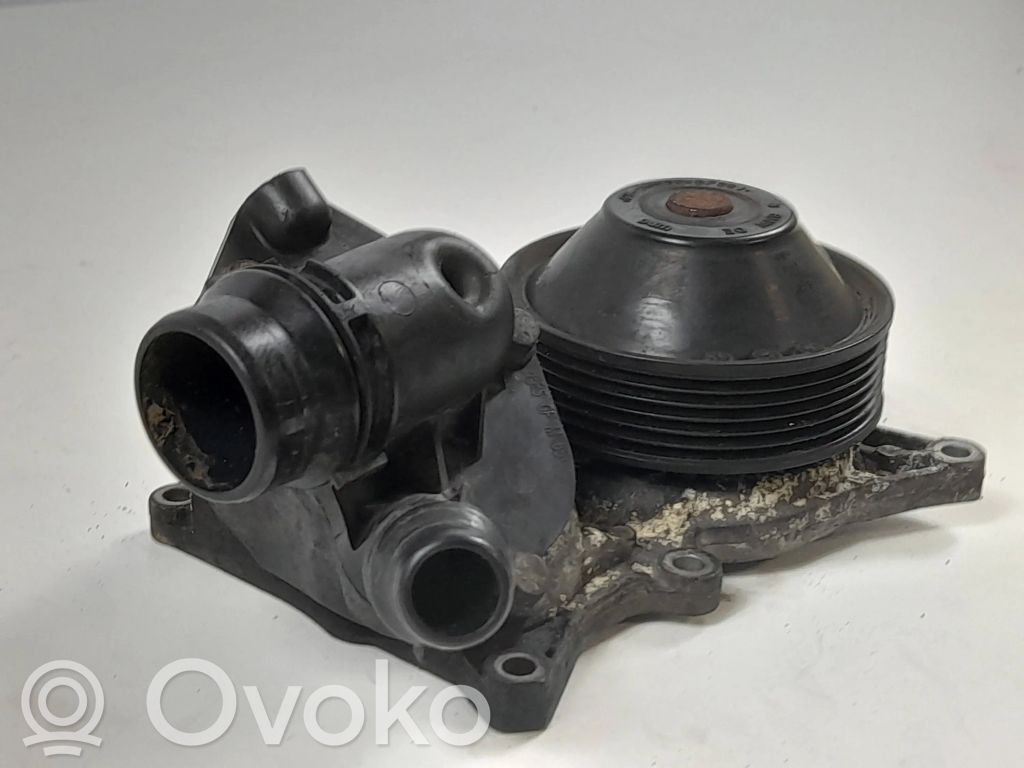 BMW 5 F10 F11 Water pump 