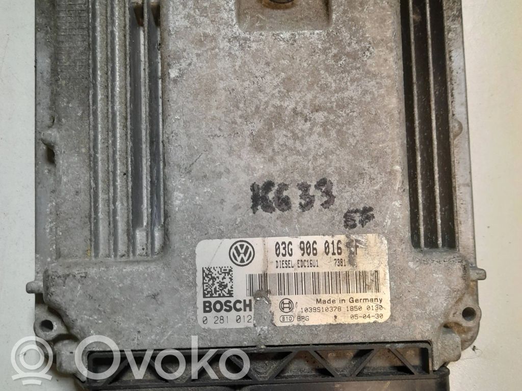 Volkswagen Golf V Engine control unit/module 