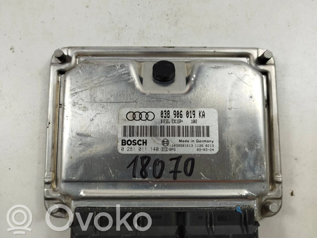 Audi A4 S4 B6 8E 8H Engine control unit/module 