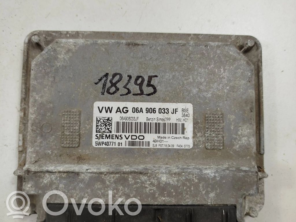 Volkswagen Golf VI Engine control unit/module 
