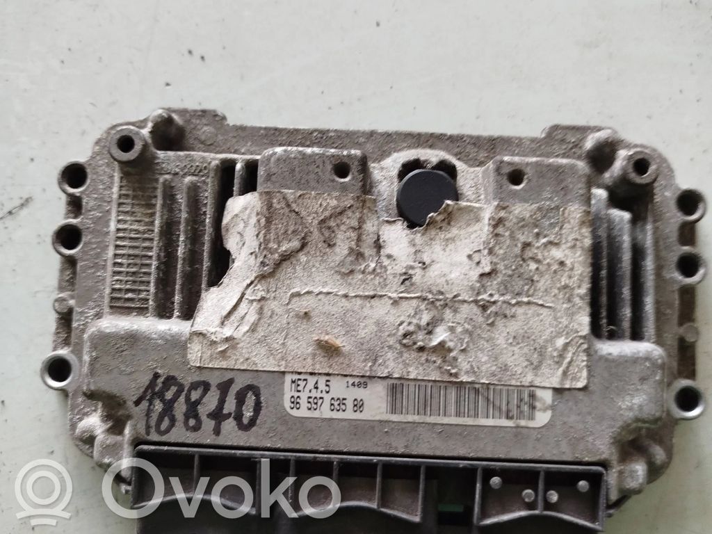 Peugeot 206 CC Engine control unit/module 