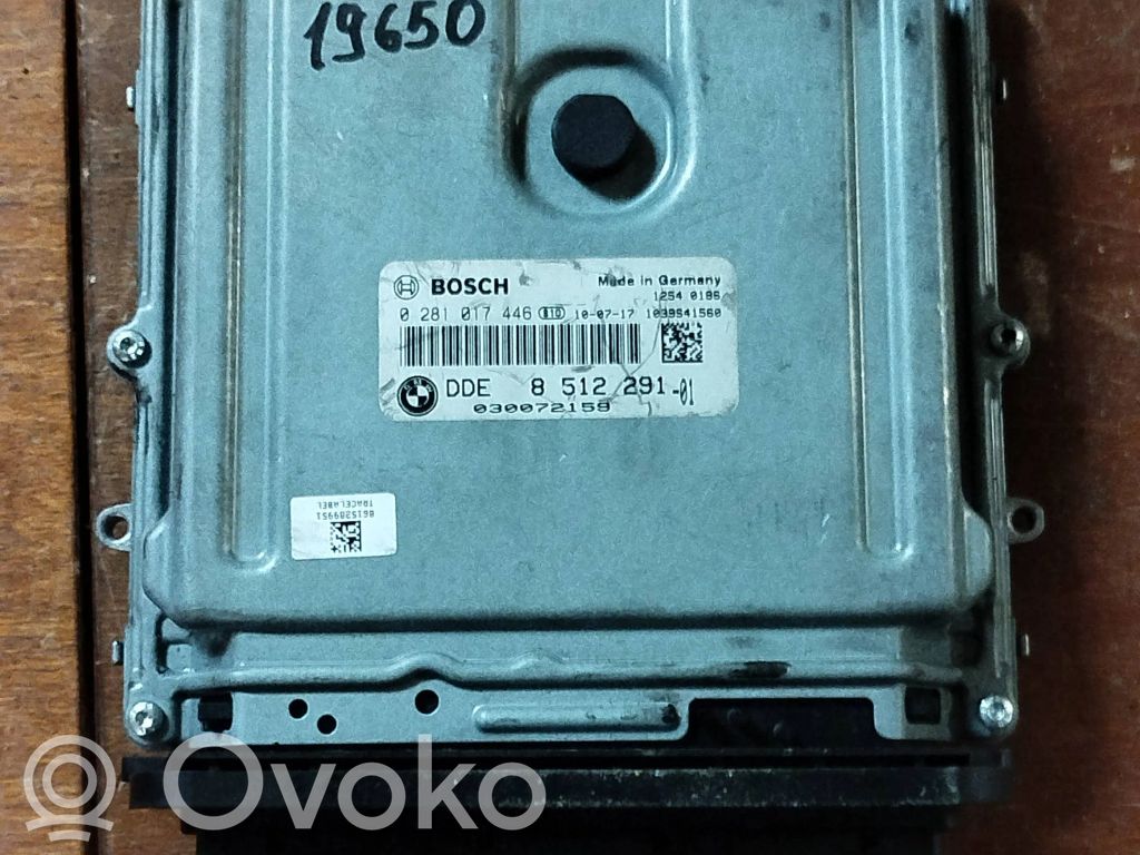 BMW 3 E90 E91 Variklio valdymo blokas 