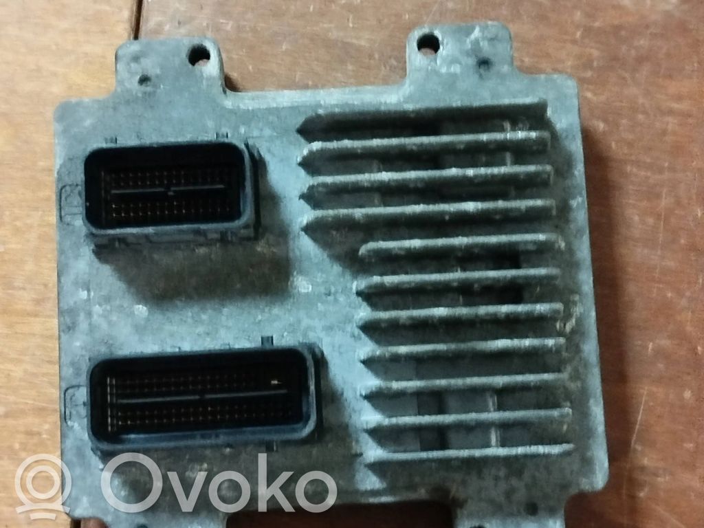 Opel Astra J Engine control unit/module 