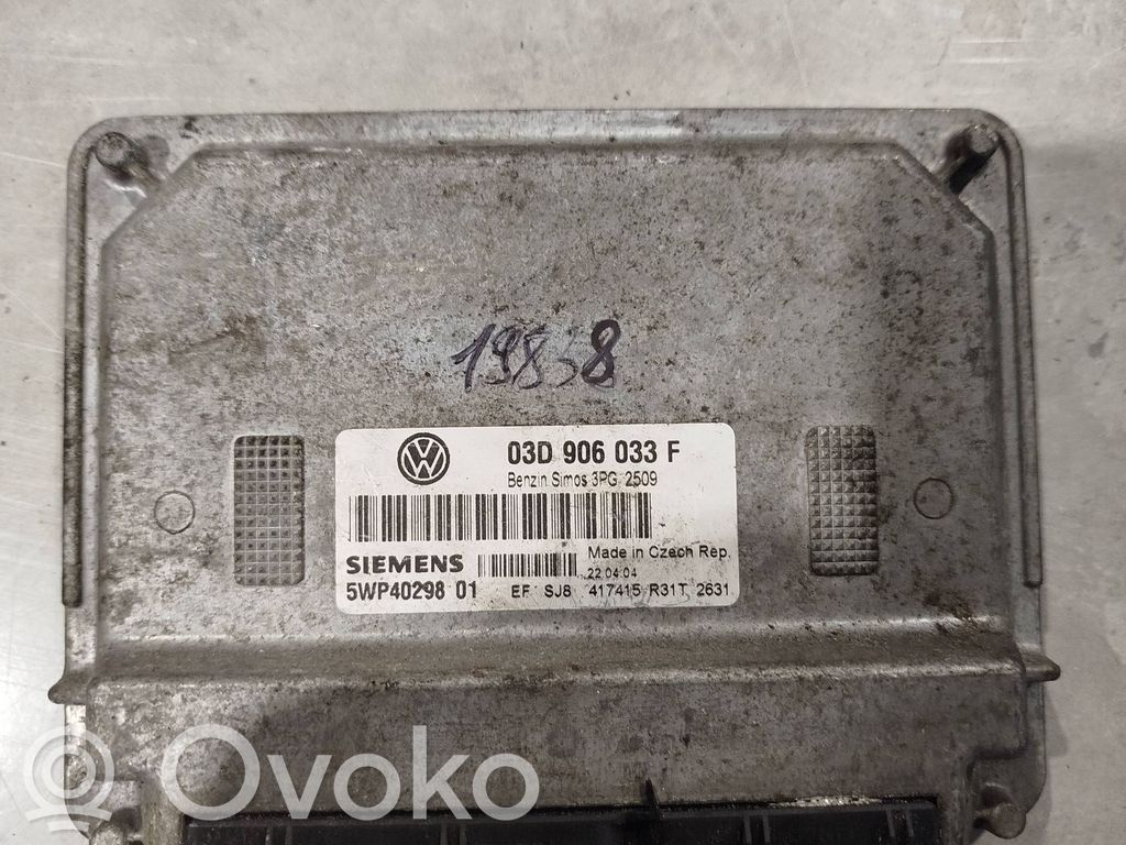 Sterownik / Moduł ECU   03D906033F,5WP4029801