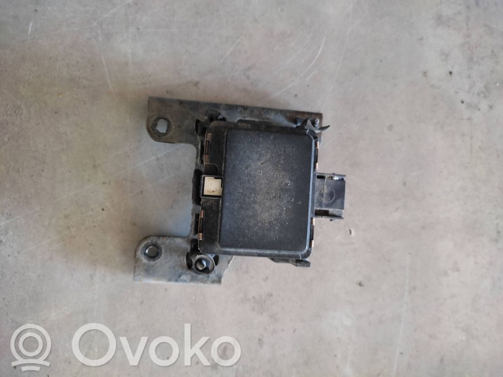 Volkswagen Golf VII Sensor de radar Distronic 