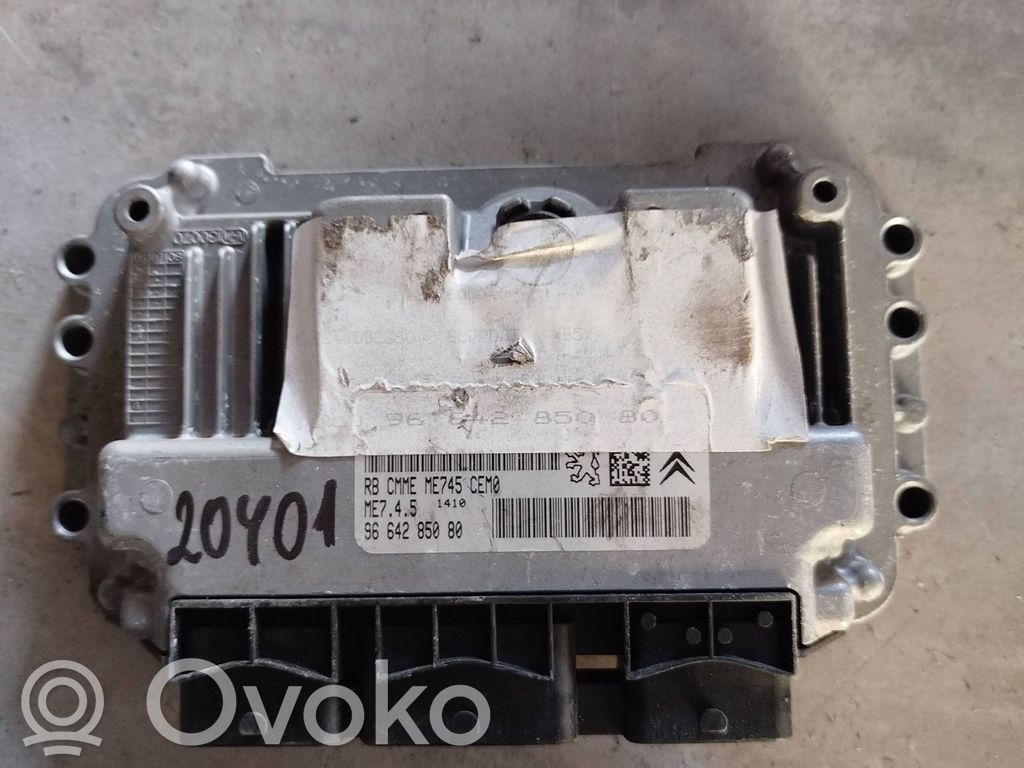 Citroen C4 I Engine control unit/module 