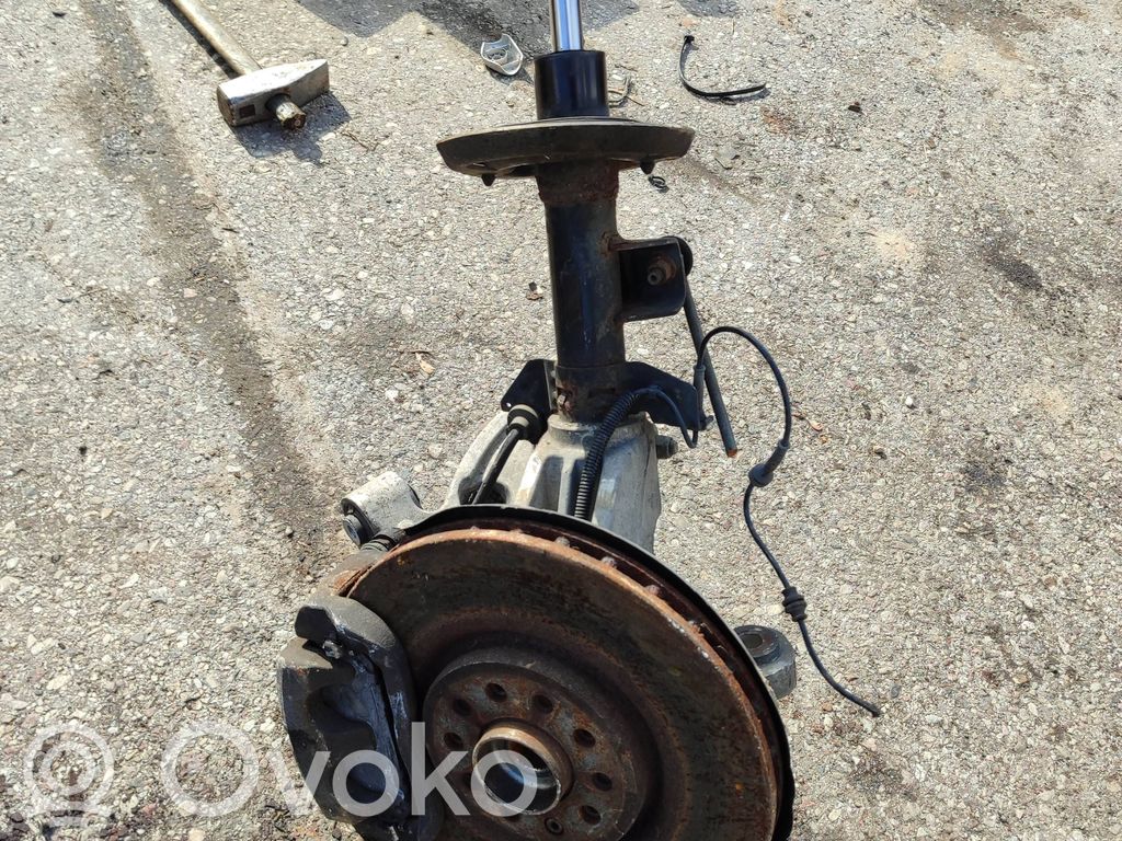 Jeep Cherokee Priekšējā riteņa rumbas vārpstas šarnīrs (stupica, capfa) 