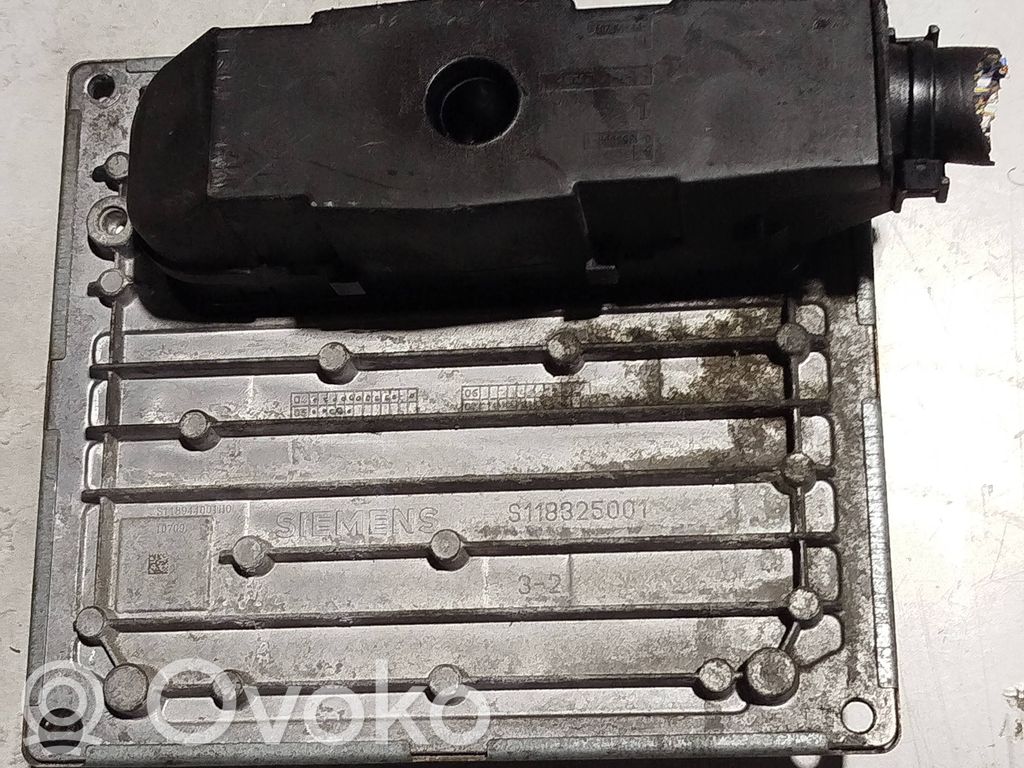 Ford Focus Engine control unit/module 