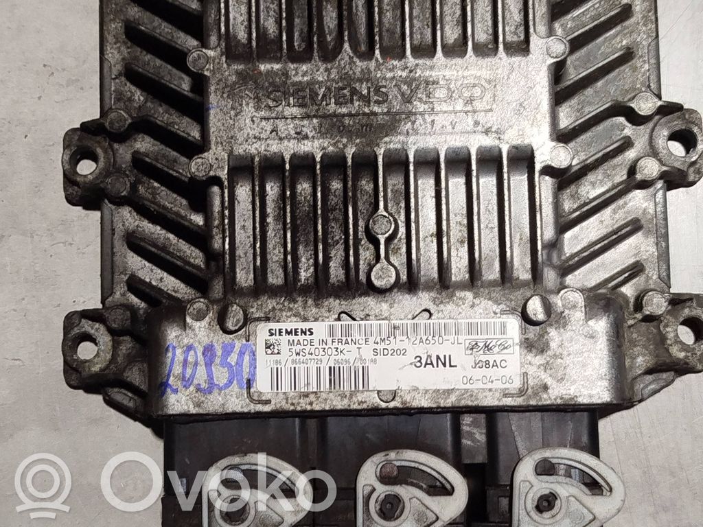 Ford C-MAX I Engine control unit/module 